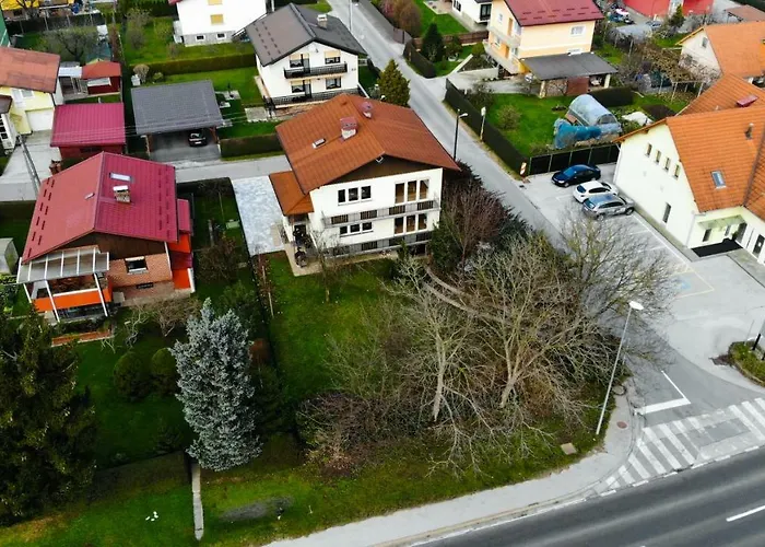 Διαμέρισμα Andrej - Poetovio & Πτούι